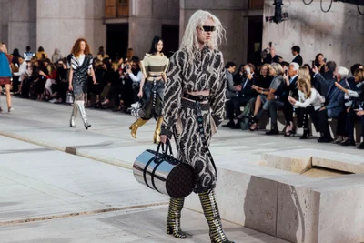 Look 26